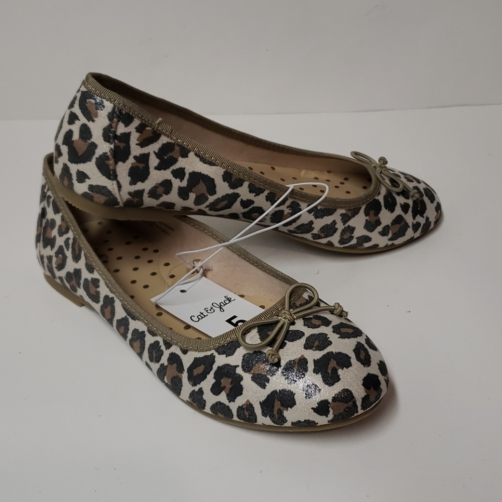 NWT  Girls  Berta  Ballet Flats Cat &Jack